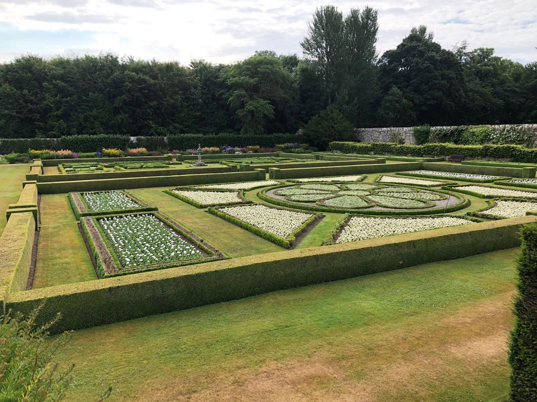 Beechgrove Cottage - Pitmedden Gardens