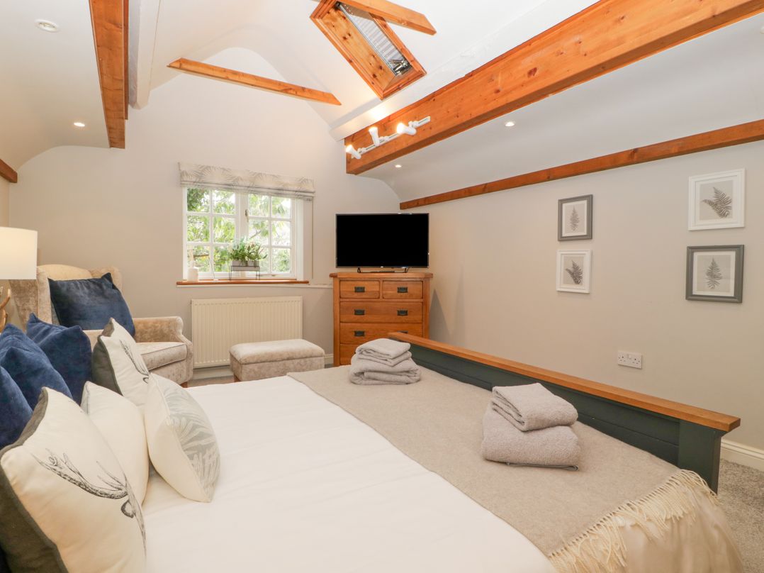The Coach House Apartment