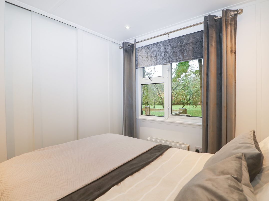 Orchard Lodge
