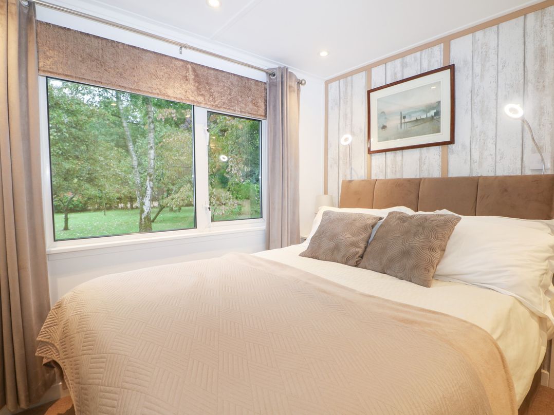 Orchard Lodge