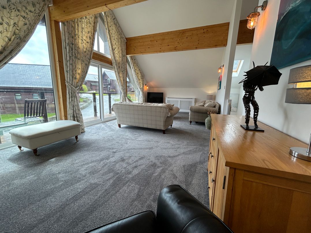 Redwood Lodge, Retallack
