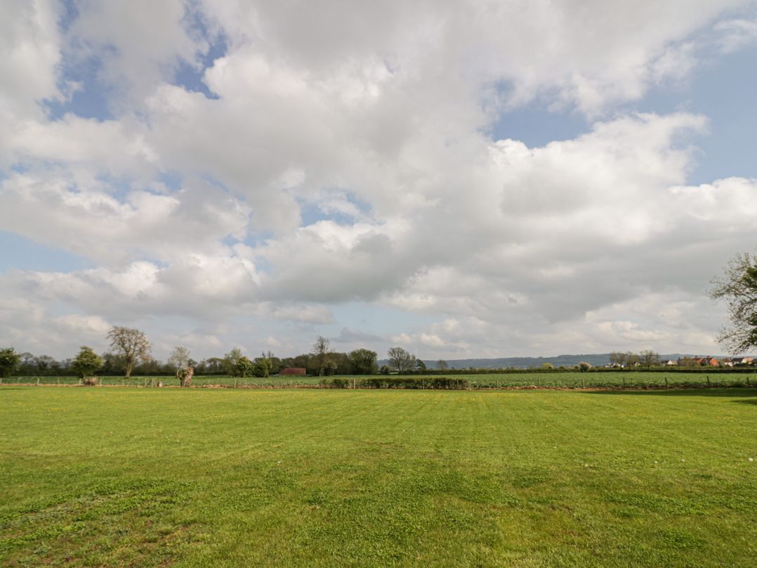 Cotswold View 2