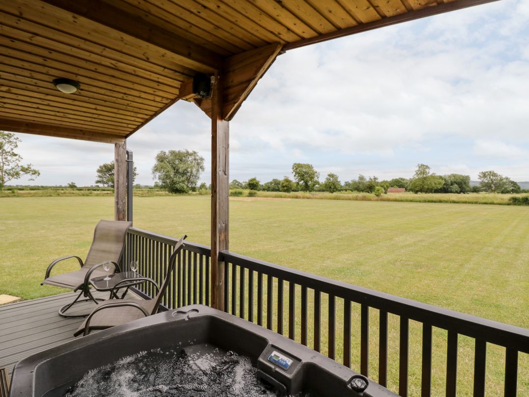 Cotswold View 3