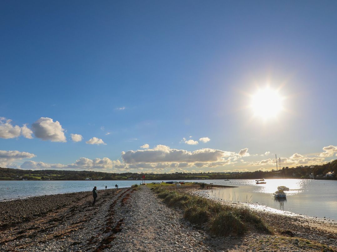 Porth Llongdy Uchaf