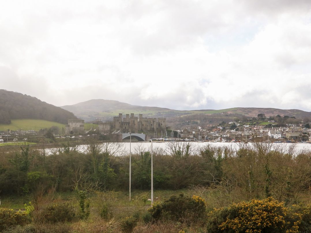 Platform 13 Railway Cottage