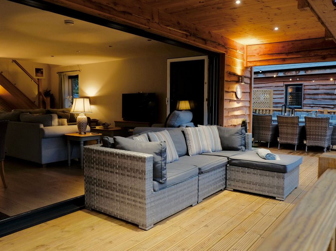 Lake View Lodge