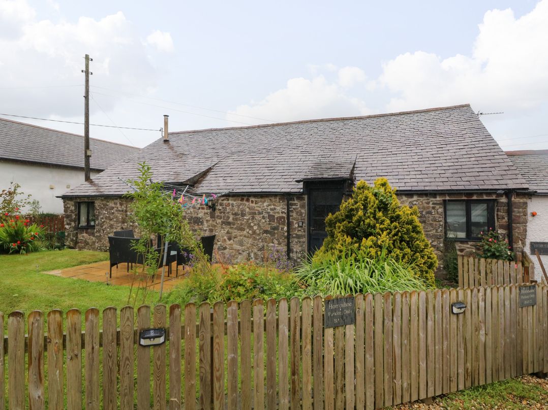 Horseshoe Cottage