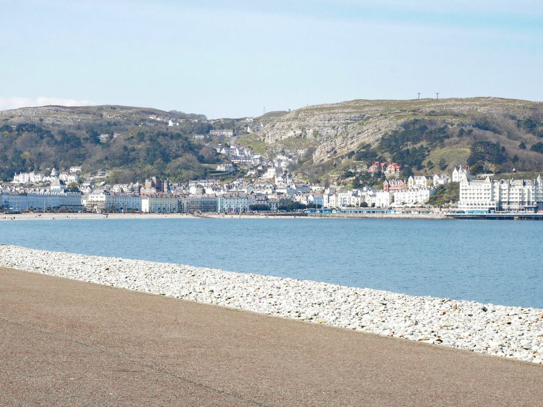 Apartment 1 - Llandudno Central