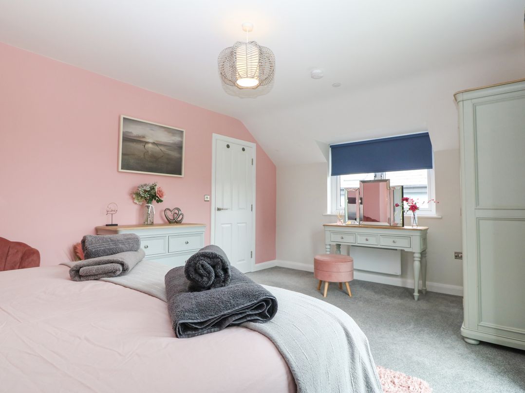 7 Parc Delfryn