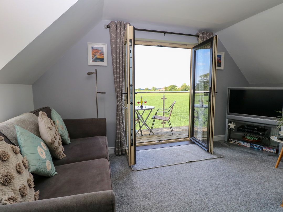 Spinney's Den