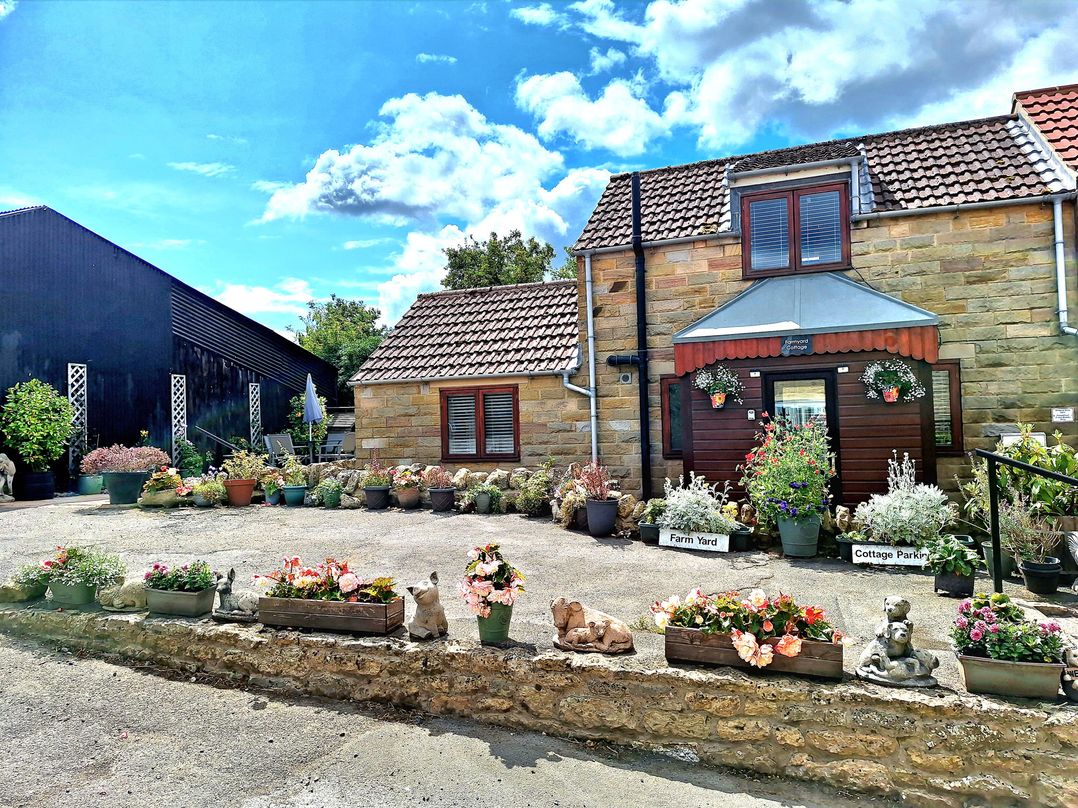 Farm Yard Cottage