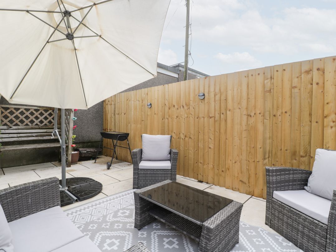 76A Mackworth Road