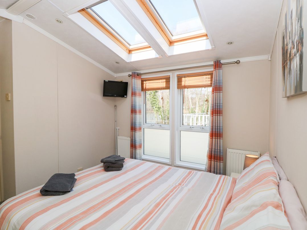 109 Pentney Lakes