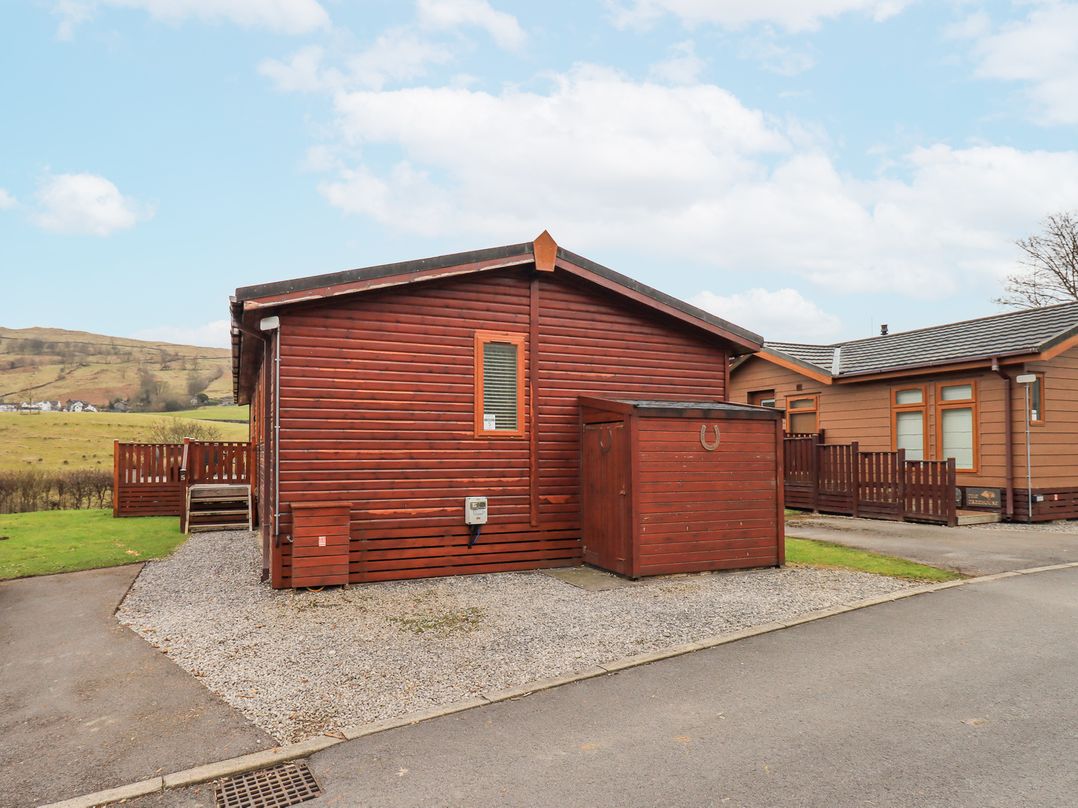 Horseshoe Lodge