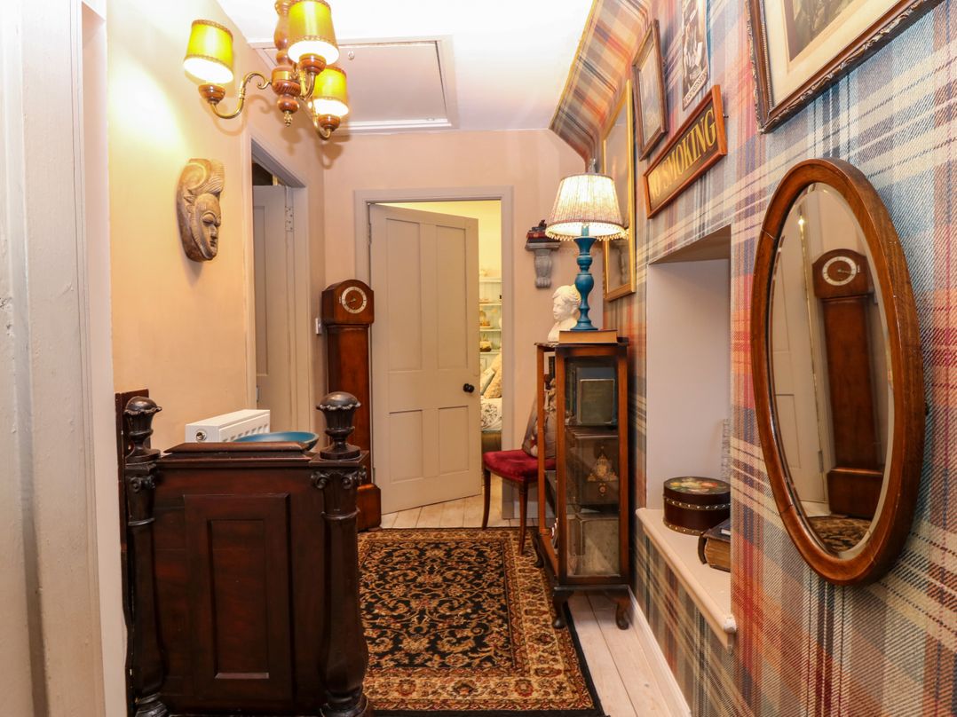 Wonderland Cottage