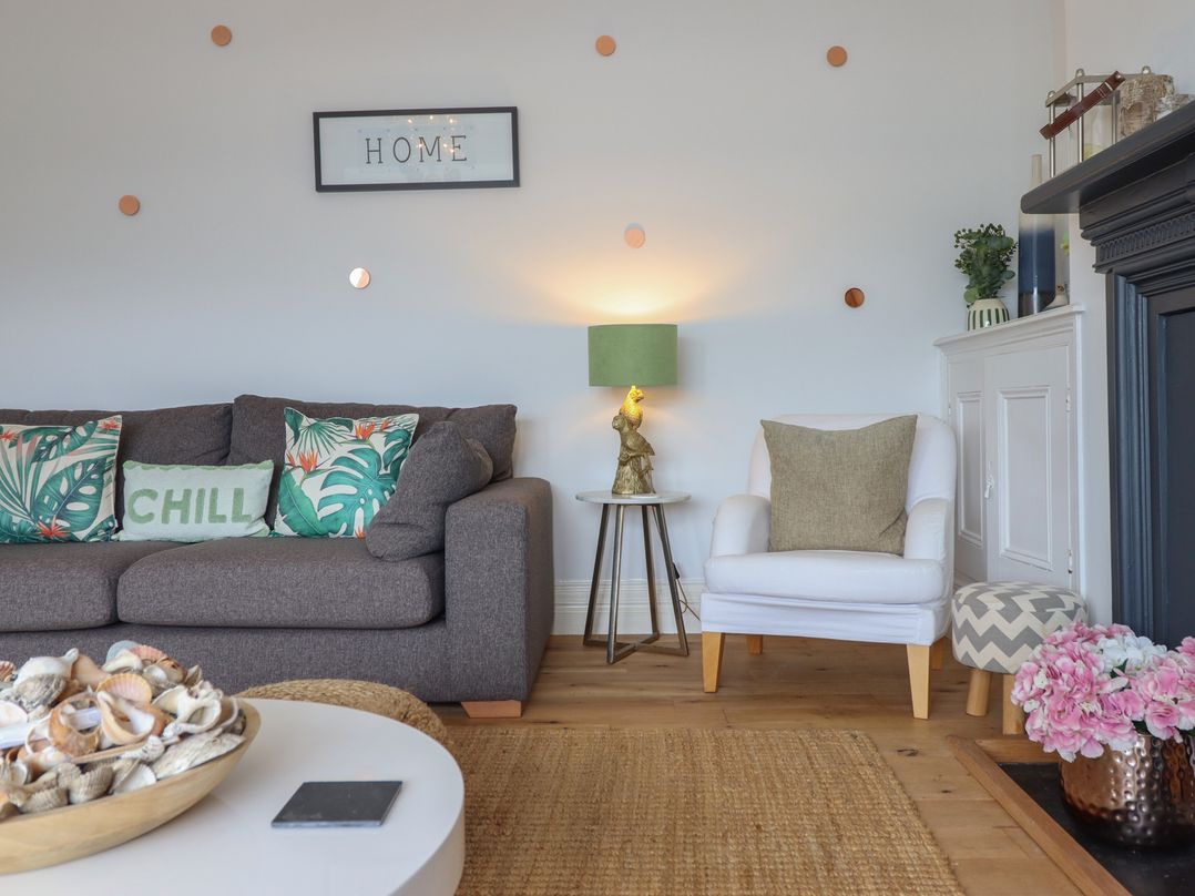 5 Porkington Terrace