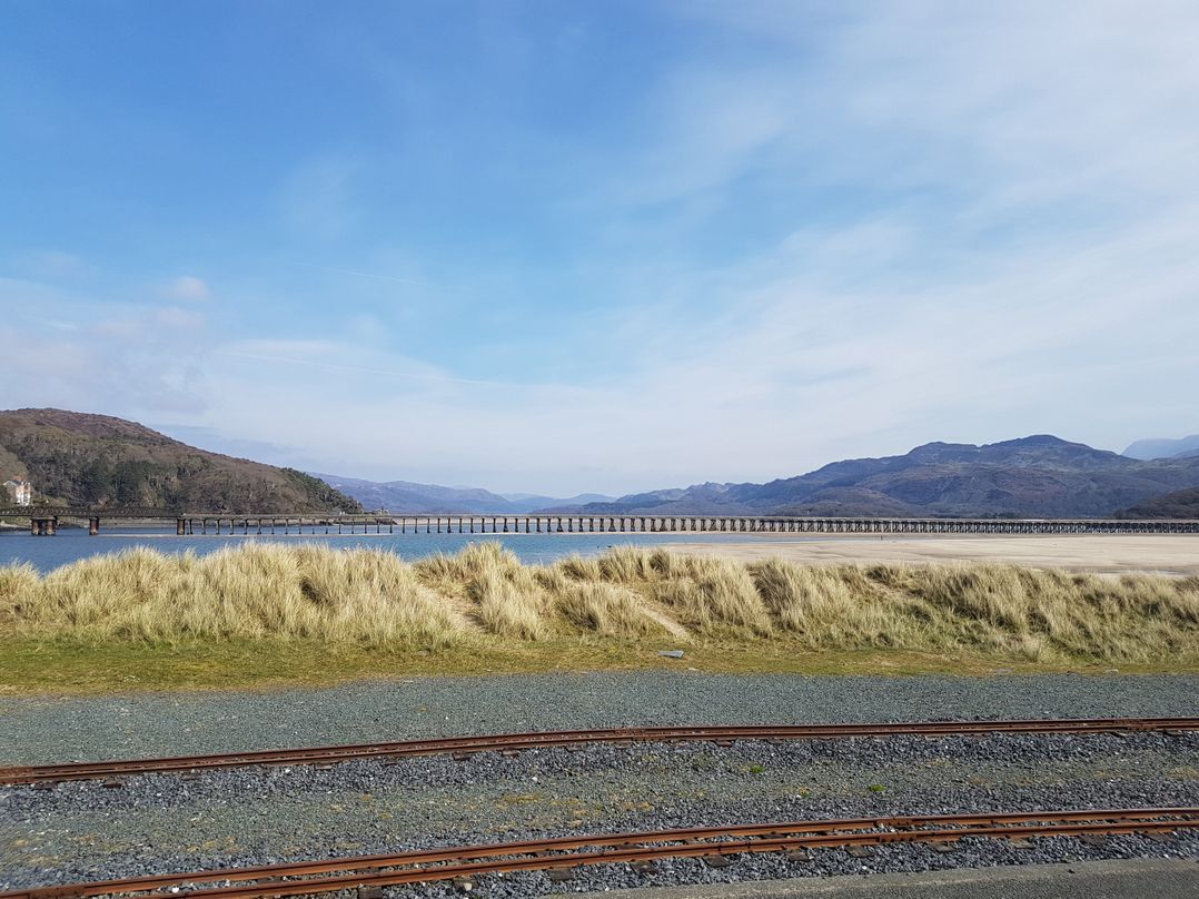 Bryn Y Mor
