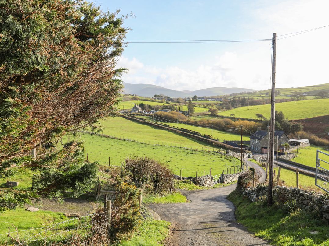 Bryn Y Mor
