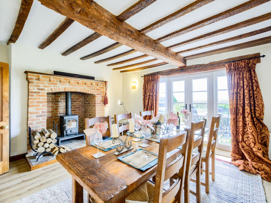 Brickbarns Farm House