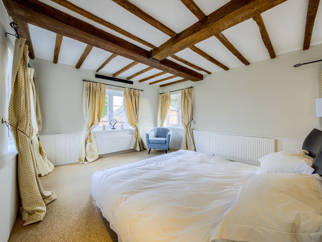 Brickbarns Farm House
