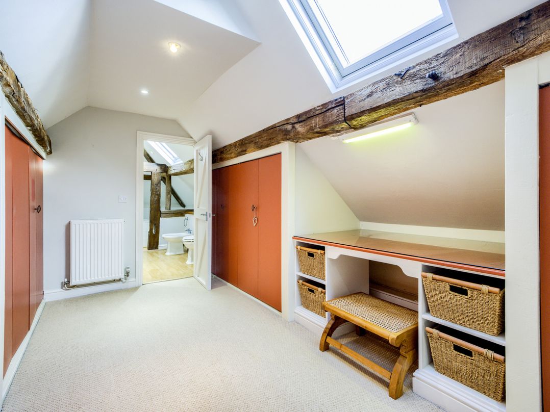 Brickbarns Farm House