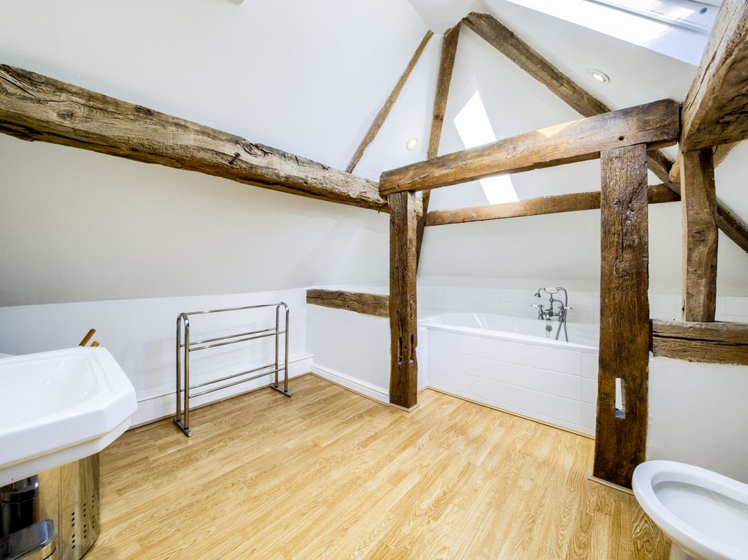 Brickbarns Farm House