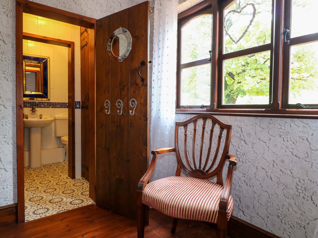 Woodpit Cottage