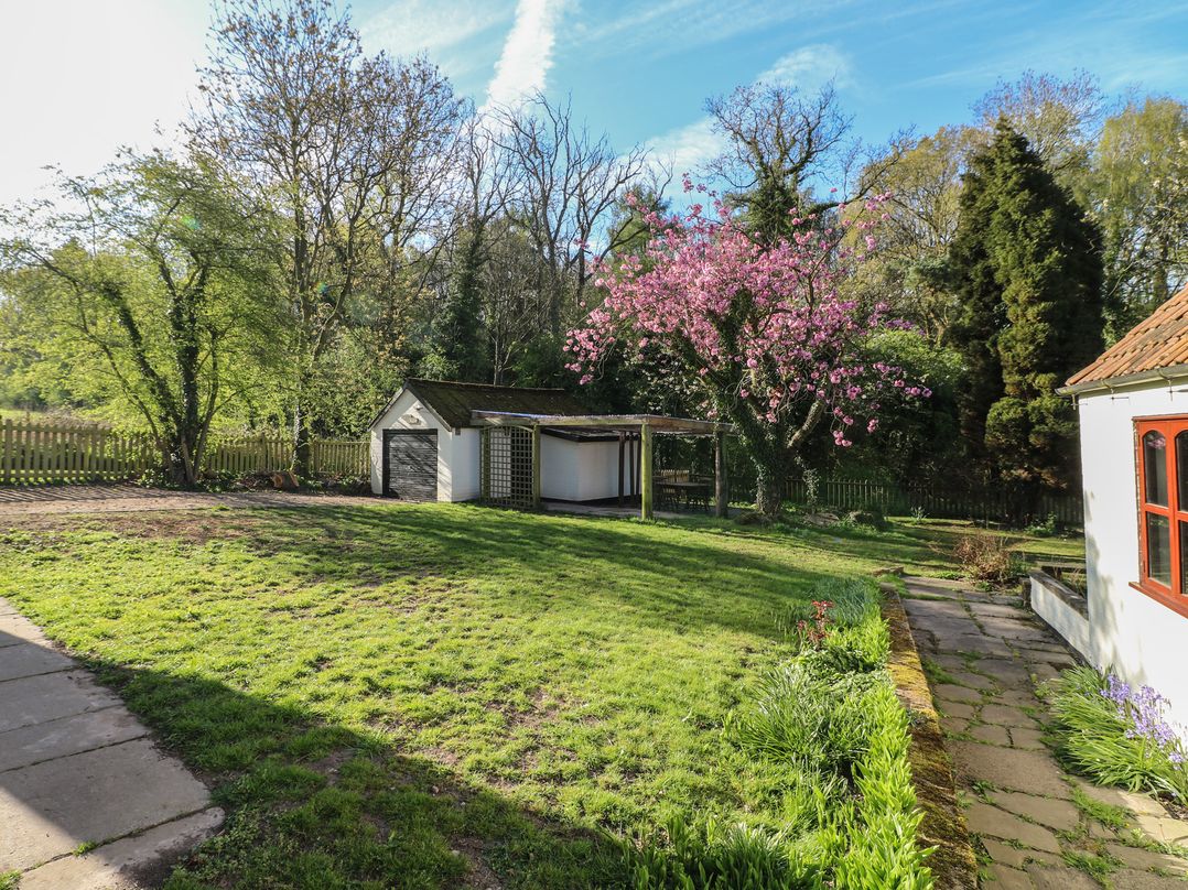 Woodpit Cottage