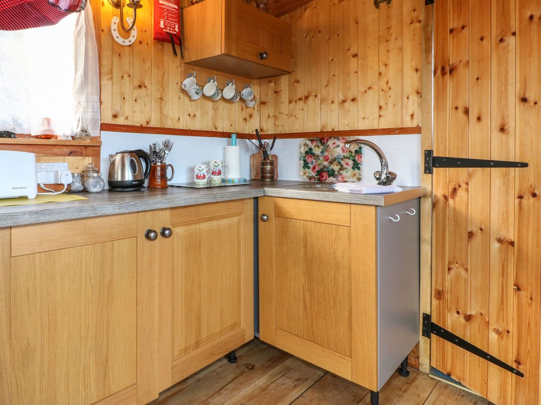 Packhorse Shepherd’s Hut
