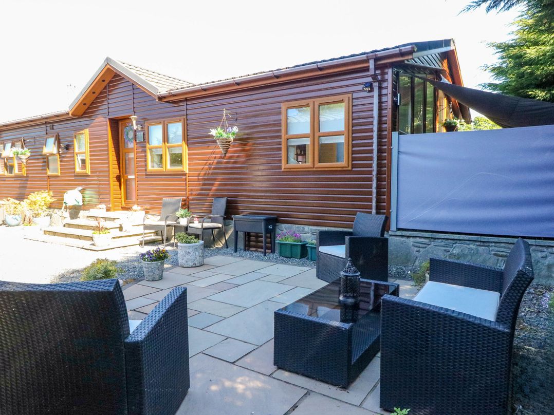 RoseGrace Lodge
