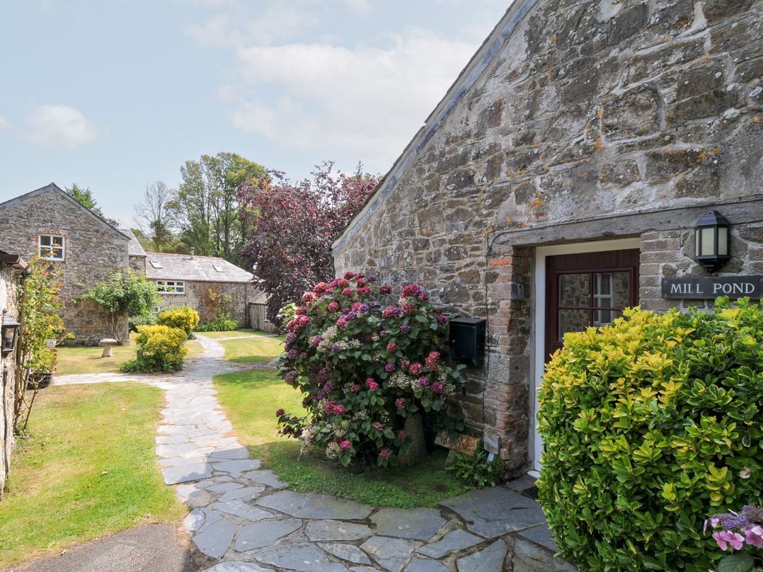 Mill Pond, St Minver - Sleeps 4 guests