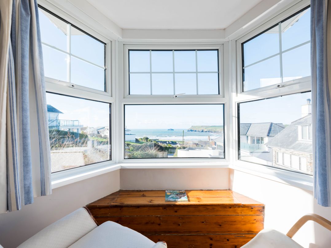 Pinewood Flat 5