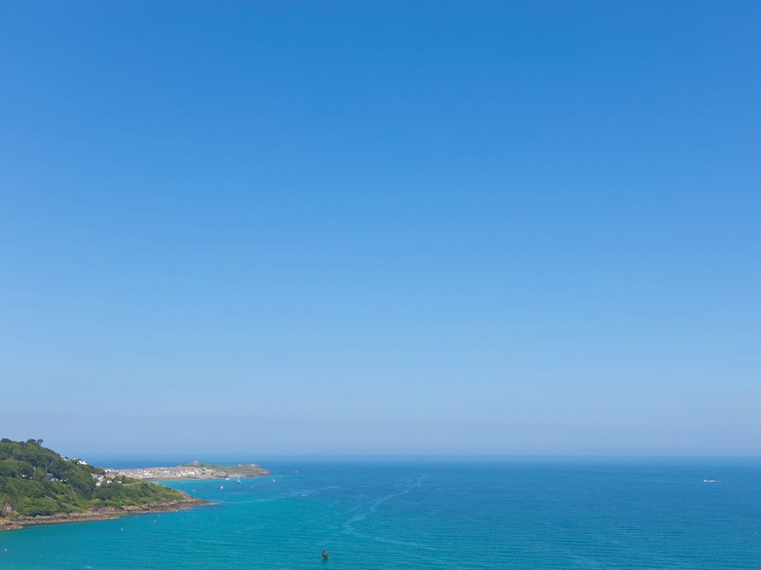 Far Cliffs