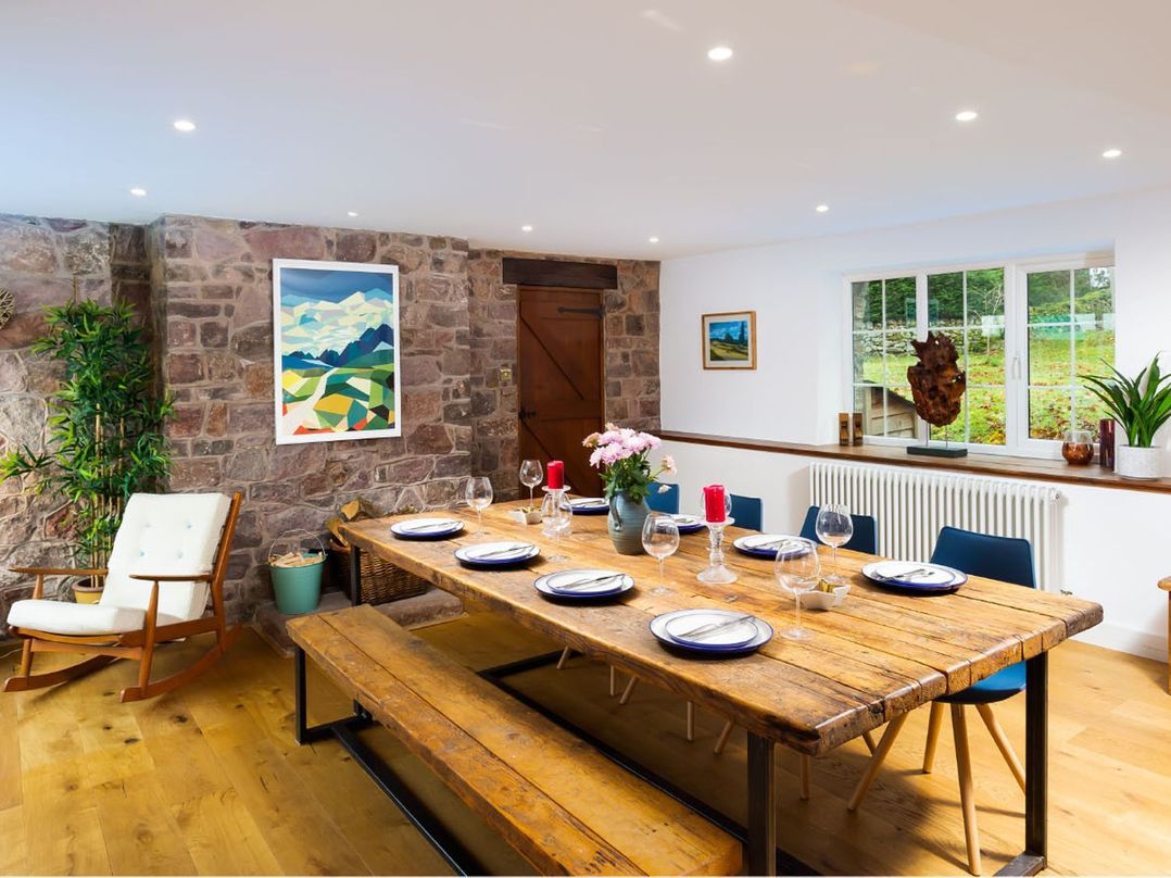 Flaska House