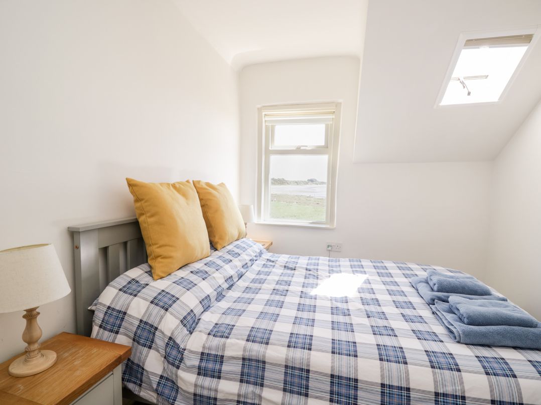 Pow-Wow Shore Cottage