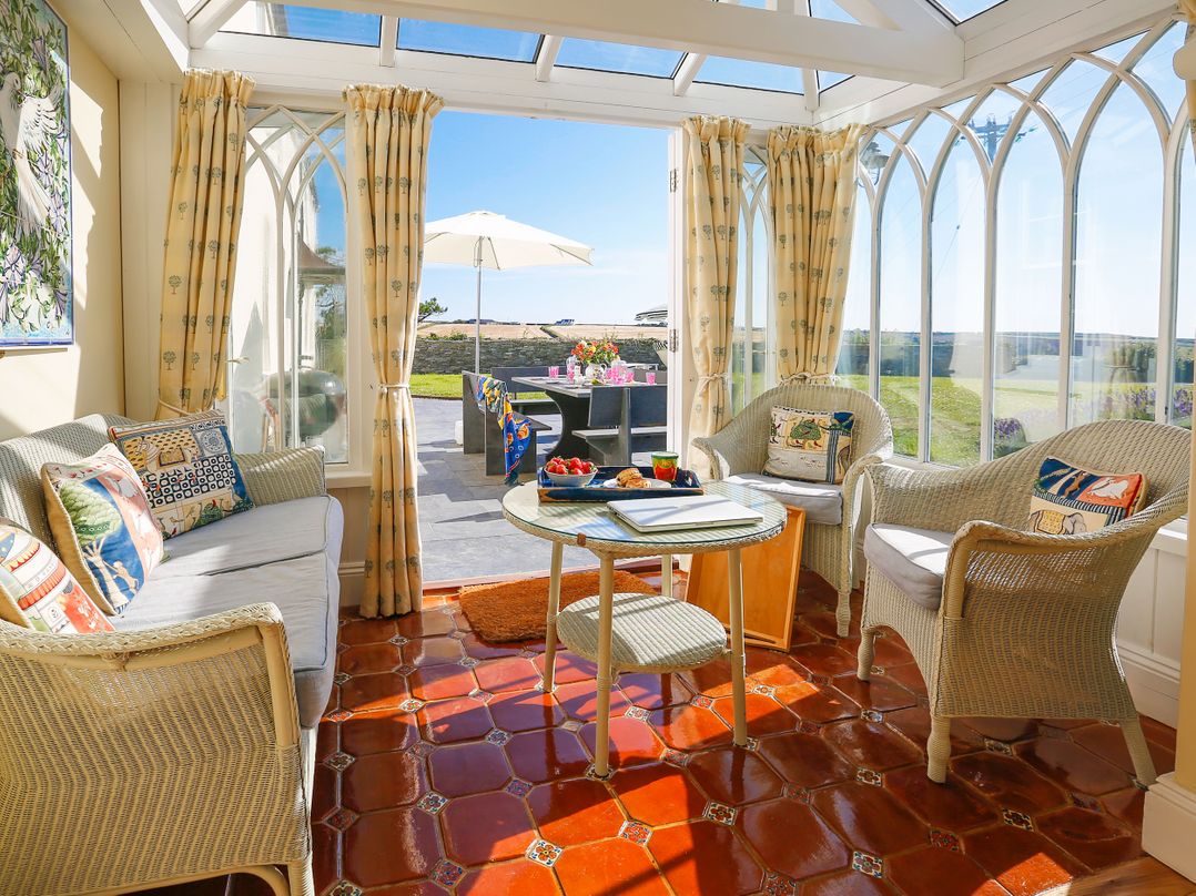 Porthcothan House