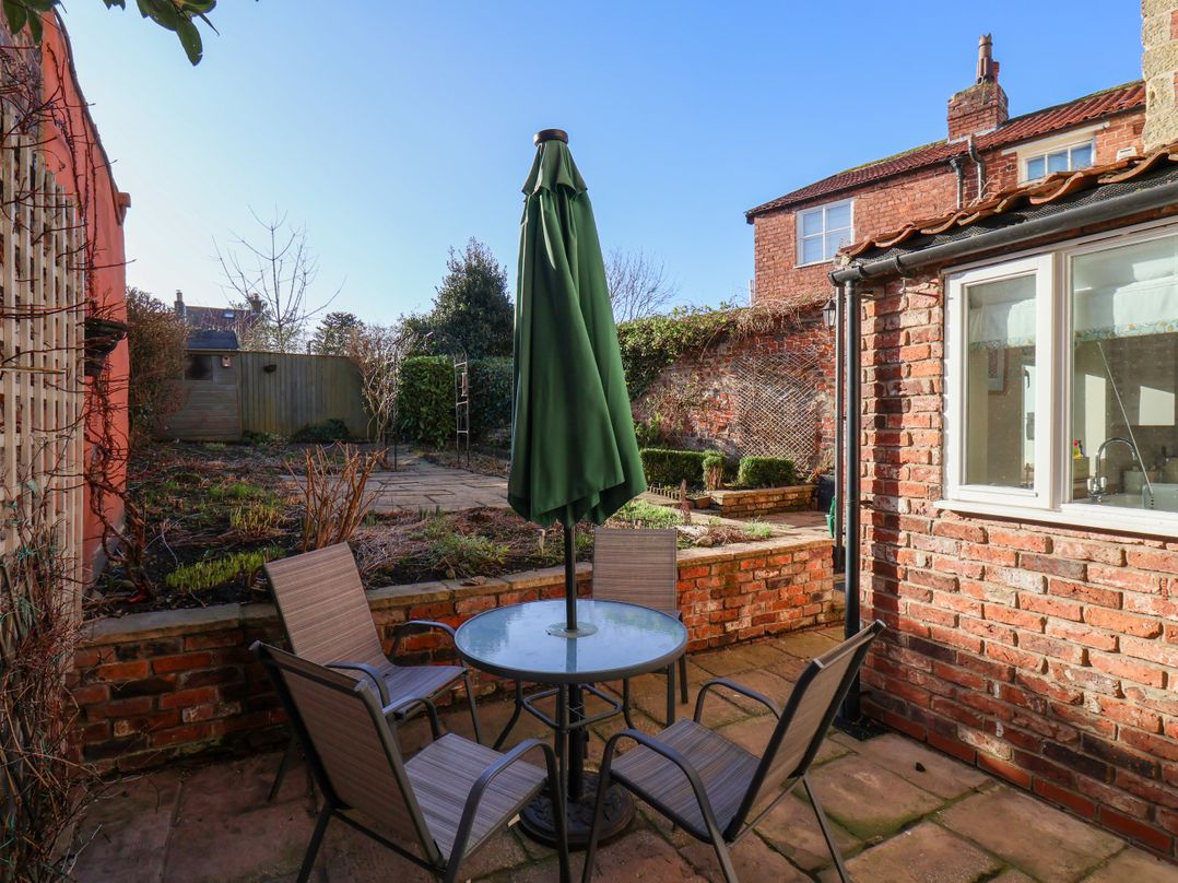 Sixpence Cottage