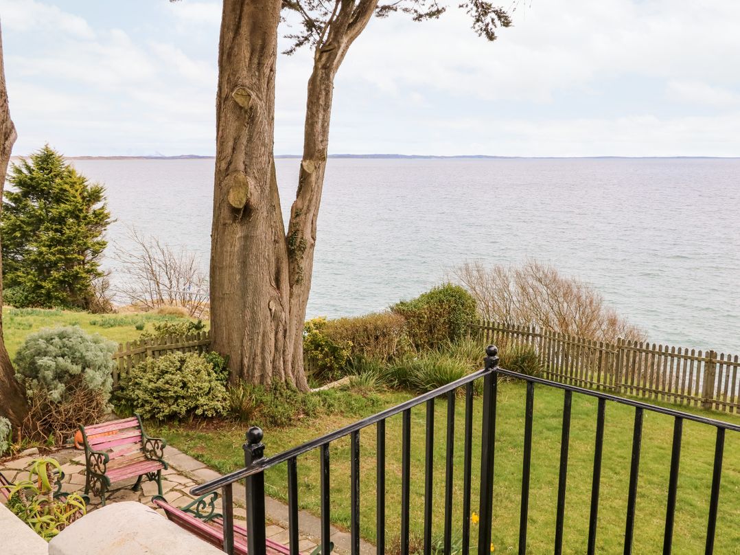 Rocklea Seaside Cottage