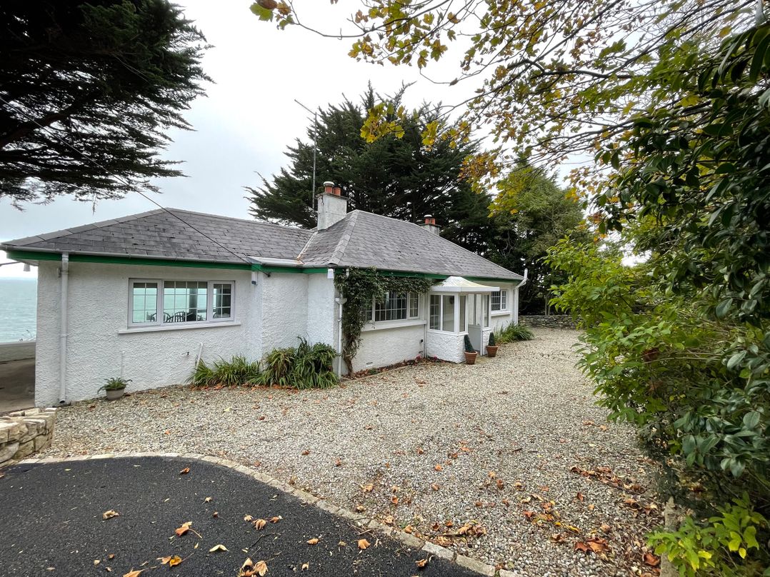 Rocklea Seaside Cottage