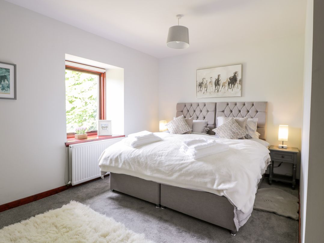 Shieldhill Farm House