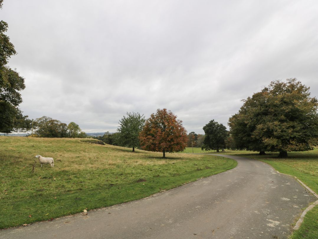 Gate Lodge, House of Binns
