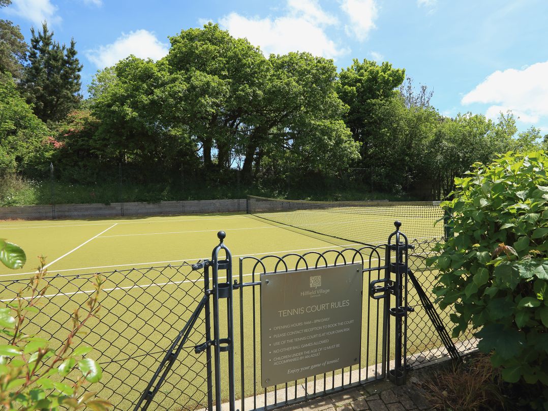 2 The Manor House, Hillfield Village