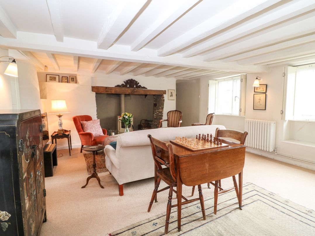 Holly Cottage