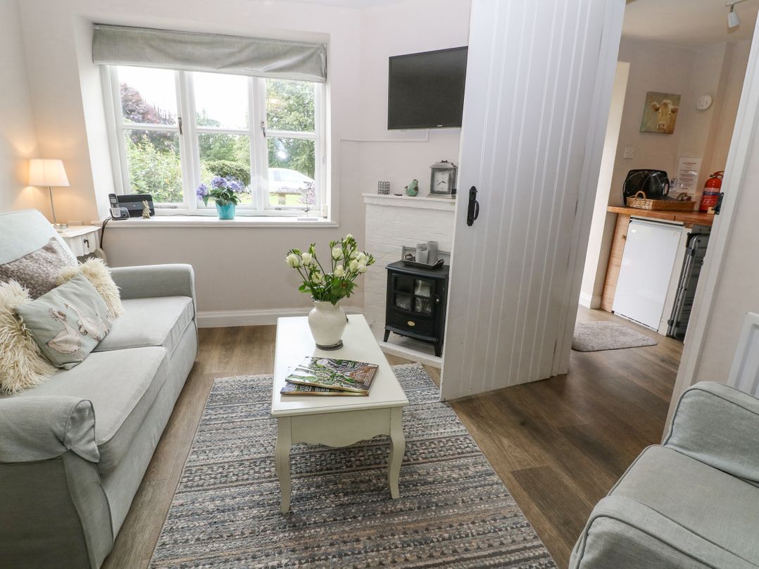 Honeysuckle Cottage (Brailes)