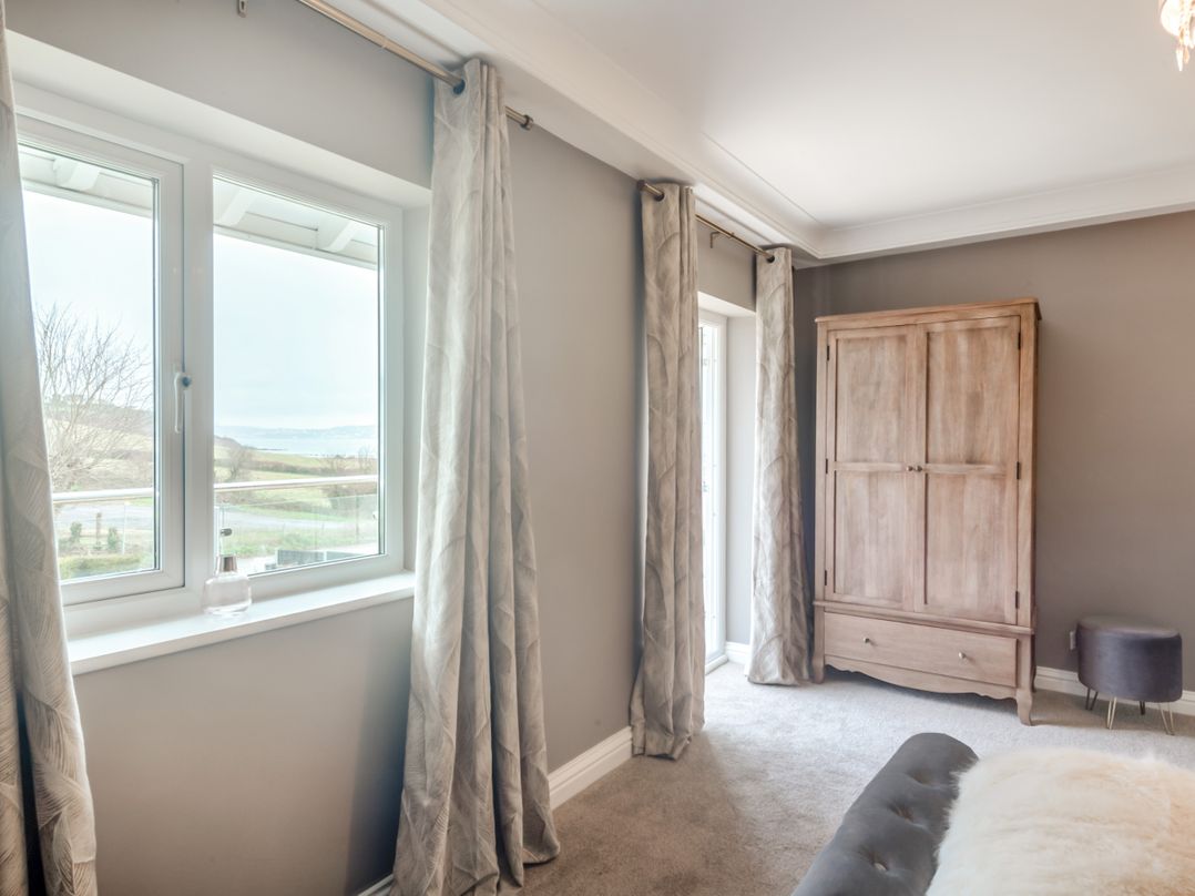 Broadsands