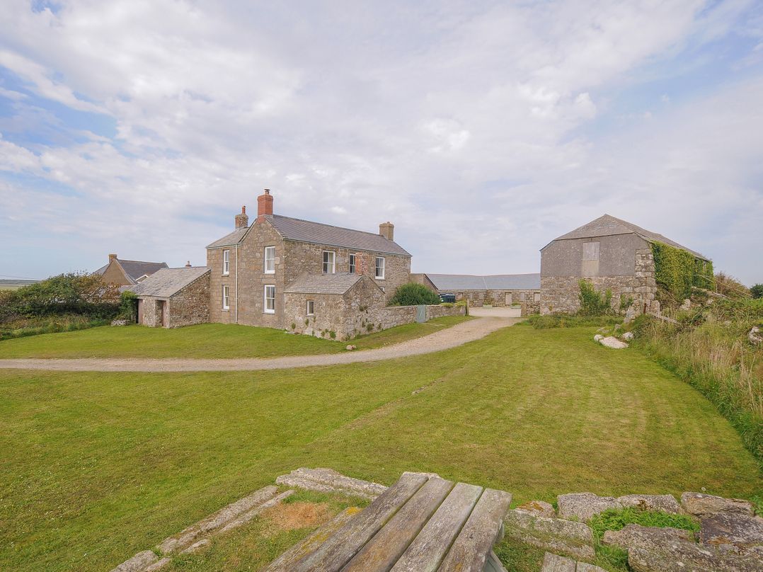 Bosistow Farmhouse
