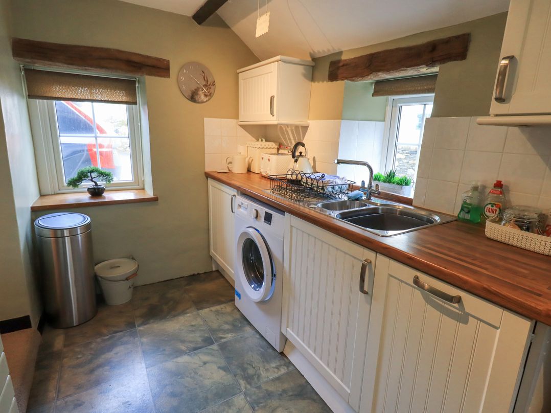 Jacky Garth Cottage