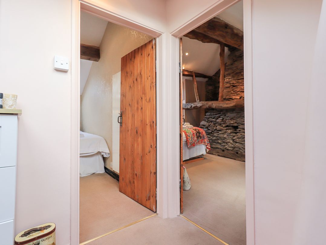 Jacky Garth Cottage