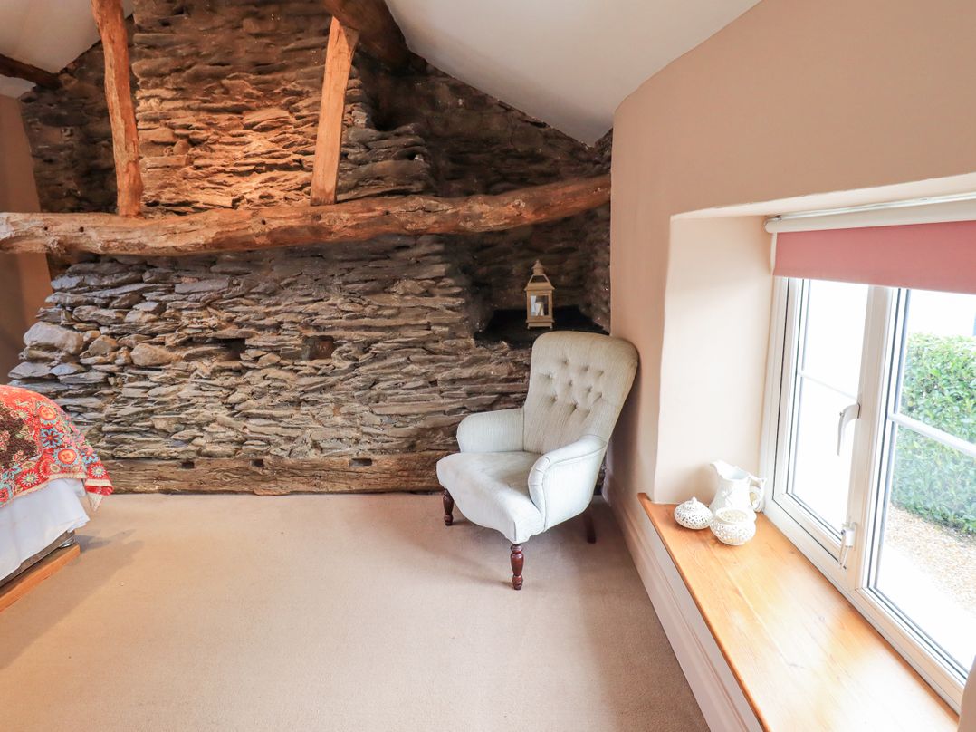 Jacky Garth Cottage