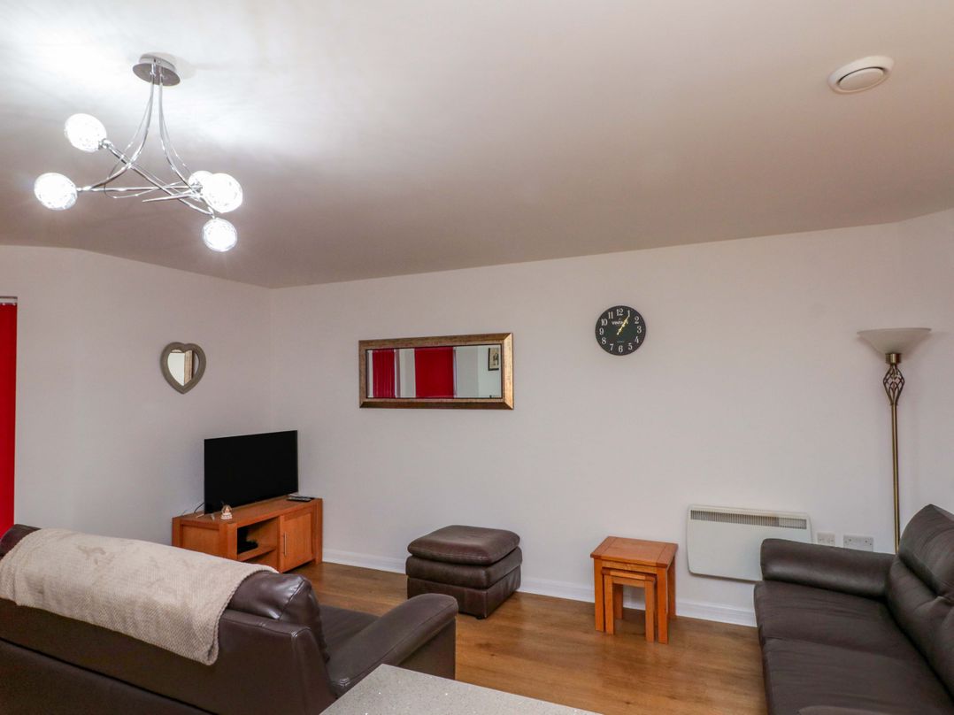 Apartment 1, 19 Cleveland Terrace